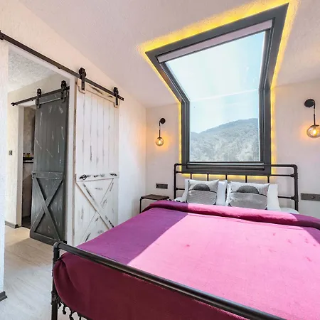 Mossa Afkule Kayaköy Otel