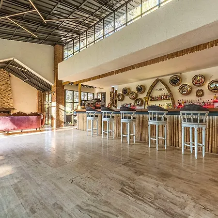 Mossa Afkule Kayakoey Hotel *